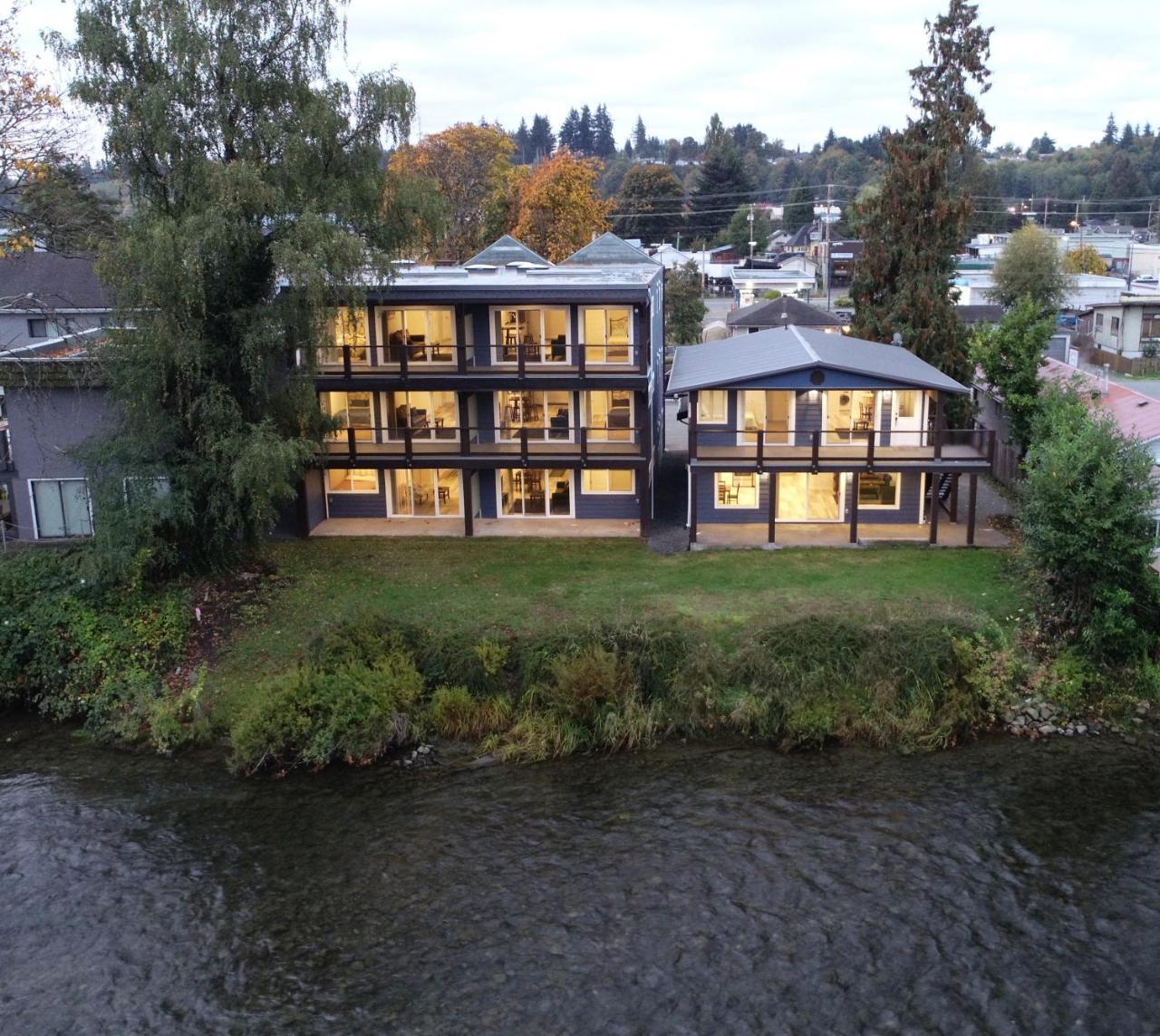 Chateau Riverside Campbell River Buitenkant foto